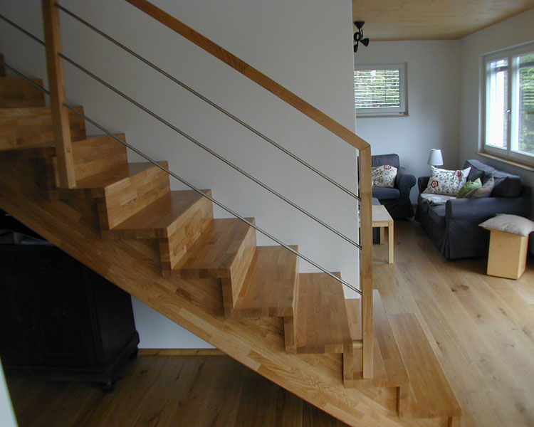 Aufgesattelte Treppen