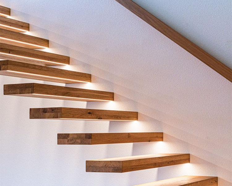 Freitragende Treppen